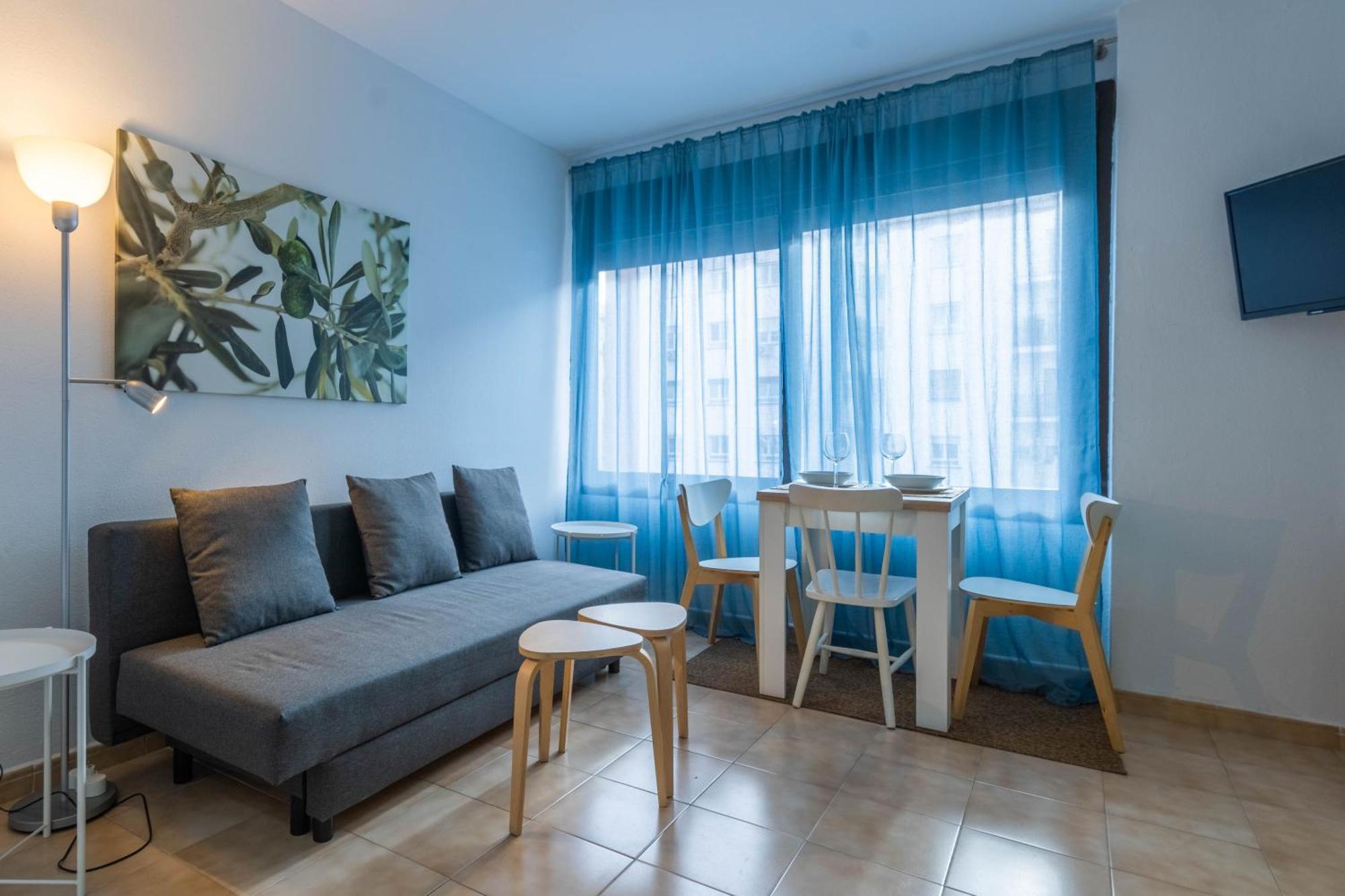 Nice And Cozy- 1Bd 1Bth- Triana Siviglia Esterno foto